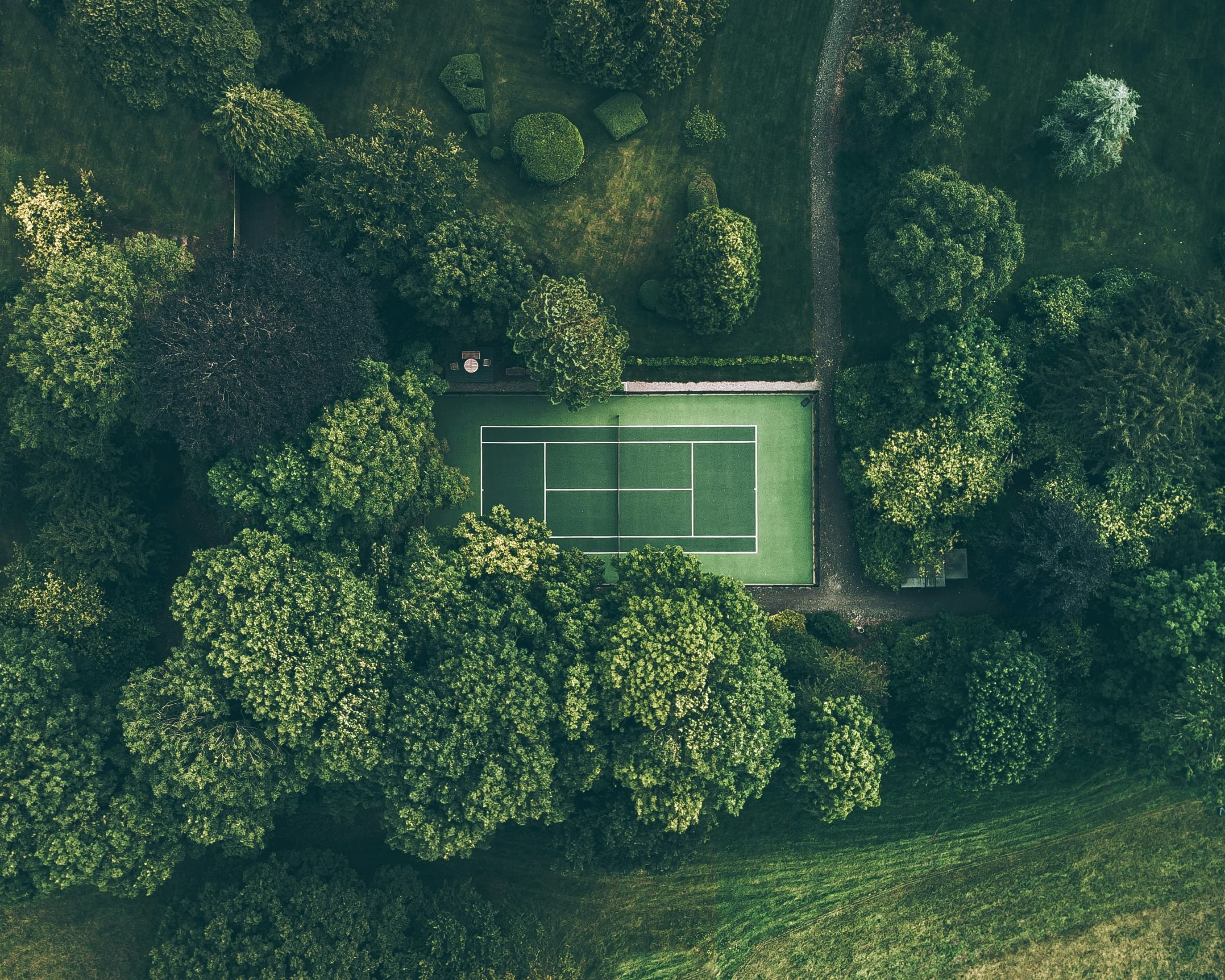 Aerial view of a tennis court